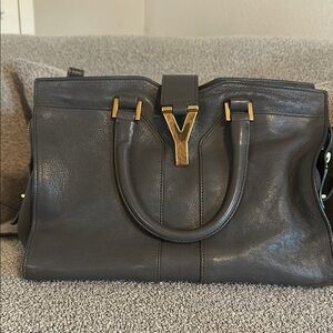 Vintage Chyc Cabas YSL-Y bag Gray Leather Handbag with Gold Accents